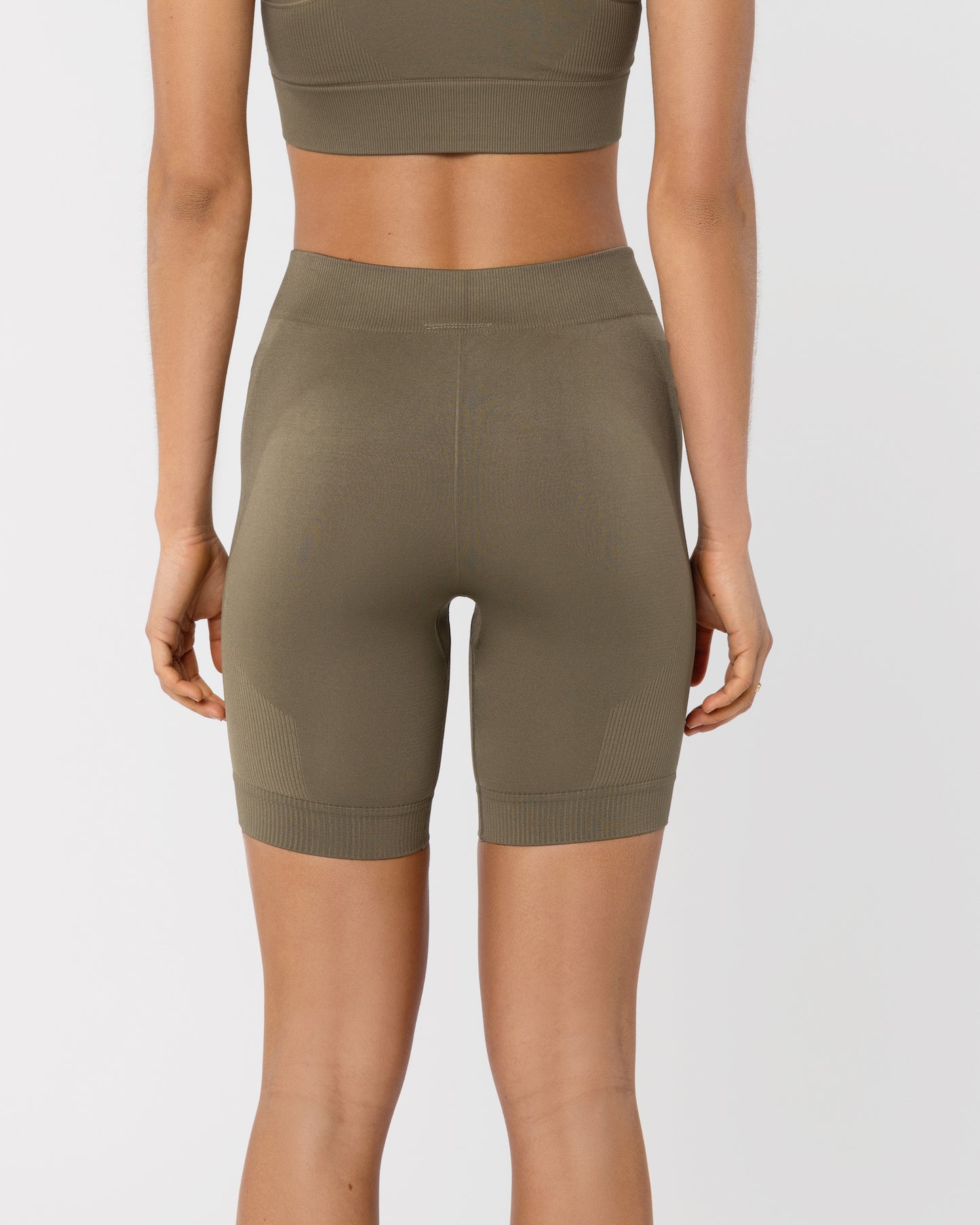 7" Seamless Bike Shorts - Olive Green