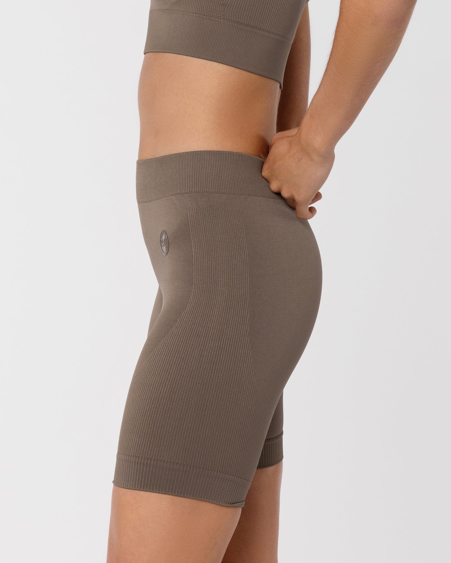 7" Seamless Bike Shorts - Walnut